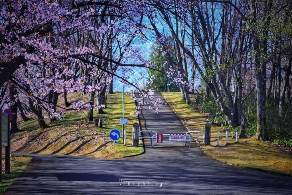 Furano Cube Sugar-方糖民宿,步行8Min到雪场,3 Brs,Max 6Ppl 외부 사진